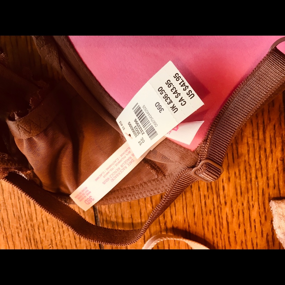 VS bras - Picture 4 of 8